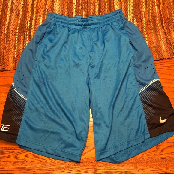 Nike Elite Shorts🔵 - Picture 1 of 5